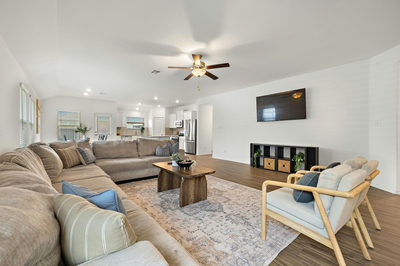 505 Golden Plains Pkwy — photo 5