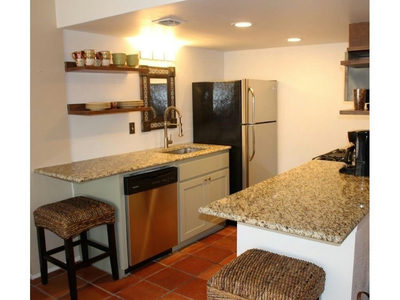 1800 Lavaca St #306 — photo 5
