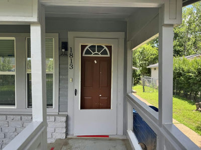 1813 Rhodes Rd — photo 2
