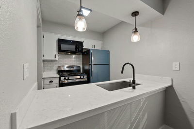 1220 W Anderson Ln #105 — photo 2
