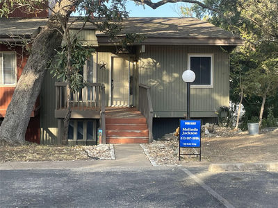 329 Venture Blvd S — photo 2