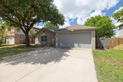 708 Justeford Dr — photo 2