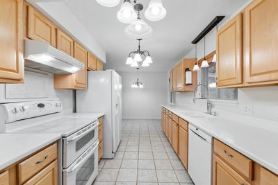 6201 Oakclaire Dr — photo 4