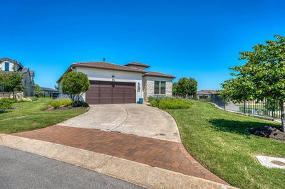 110 Delfino Place — photo 2
