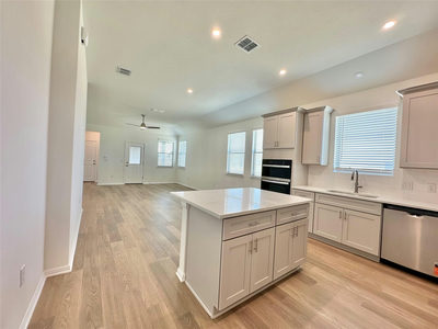 557 Porter Country Pkwy — photo 3