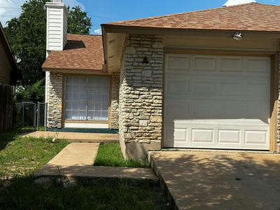2202 Donahue Ln — photo 2