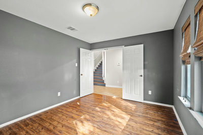 4504 Woodstock Dr — photo 4