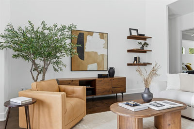 2704 Oak Park Dr — photo 3