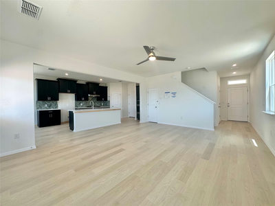 311 Young St — photo 2