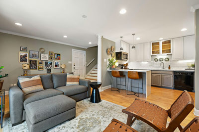 2500 Steck Ave #6 — photo 4