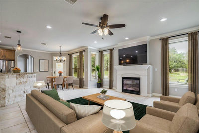 103 Silverstone Dr — photo 2