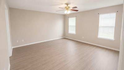 210 Lucky Clover Ln — photo 3