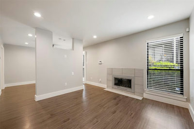 935 La Posada Dr #115 — photo 4