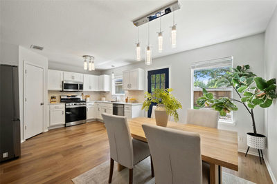 4529 Best Way — photo 2