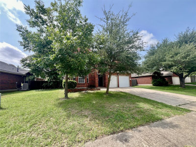 1111 Glendalough Dr — photo 3