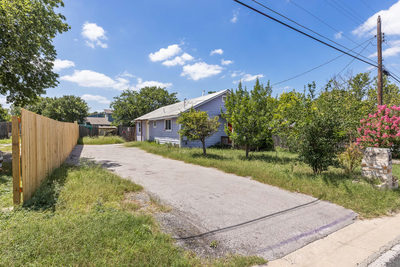 7402 Providence Ave — photo 2