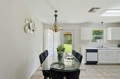 310 Raintree Dr — photo 3