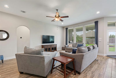 20016 Abigail Way — photo 5