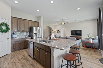 20016 Abigail Way — photo 4