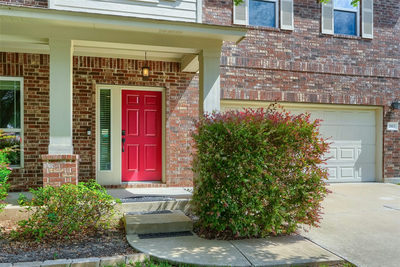 7813 Squirrel Hollow Dr — photo 3