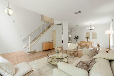 7516 Windrush Dr — photo 2