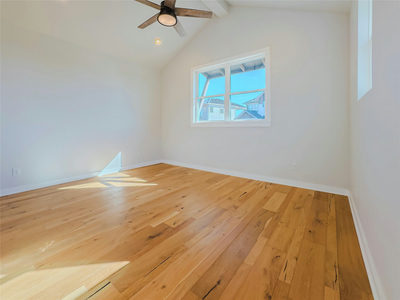 2404 Bruin Dr — photo 2