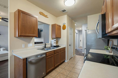 602 Creston St — photo 4