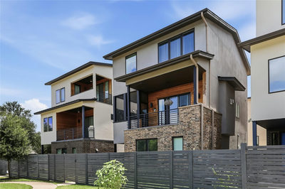 5006 Pecan Springs Rd #3 — photo 2