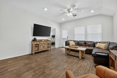 196 Harvest Creek Dr — photo 5