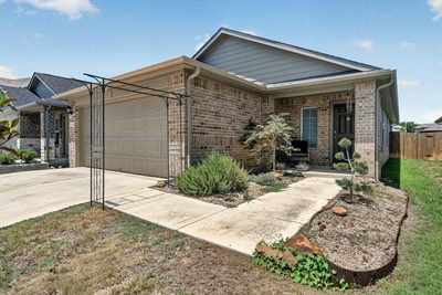 196 Harvest Creek Dr — photo 2