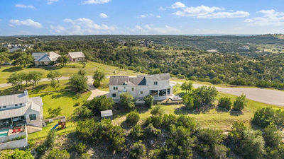 360 Stacey Ann Cv — photo 2