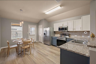 12105 Jamie Dr — photo 2