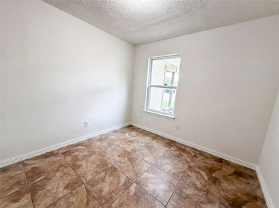 1301 Pitcairn Dr — photo 4