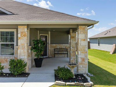 439 Hunter Loop Loop — photo 3