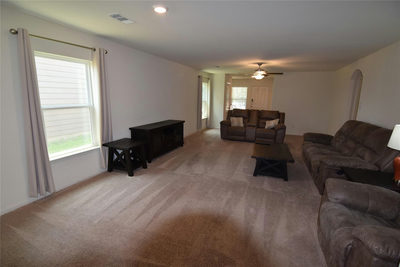 1375 Amy Dr — photo 3
