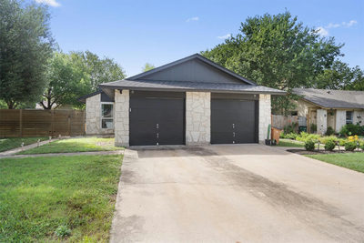 12811 Copper Cliff Ave #B — photo 2