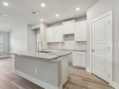 320 Wheel Horse Rd — photo 4