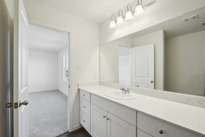 617 Lagoon Dr — photo 5