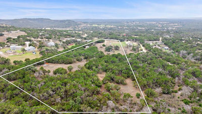204 Kothmann Rd — photo 2