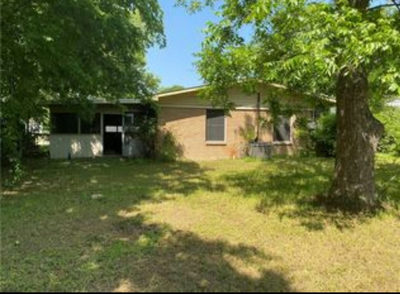 203 W Odell St W — photo 2