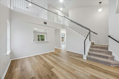 910 Port Daniel Dr — photo 2