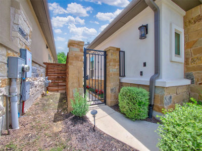 313 Skyflower Dr #G — photo 2