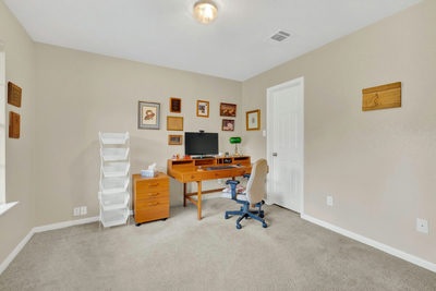 2047 Lisa Ln — photo 4