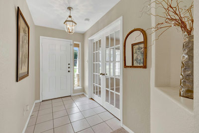 2047 Lisa Ln — photo 3