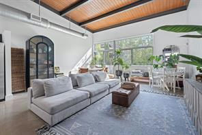 2205 N Lamar Blvd #523 — photo 5