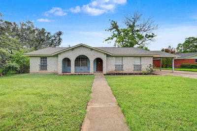 1811 Terry Ln — photo 3
