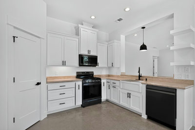 116 E Hickory Dr — photo 3