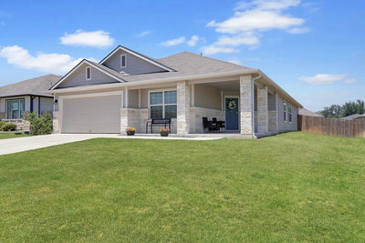121 Bunting Ln — photo 2