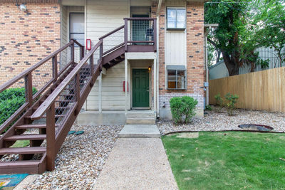 421 W San Antonio St #i 2 — photo 4