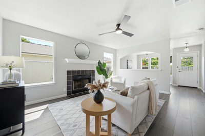 1504 Waterfall Ave — photo 5
